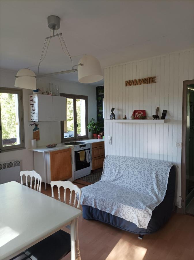 Chalet Deux Chambres Au Calme Saint-Brisson Eksteriør bilde